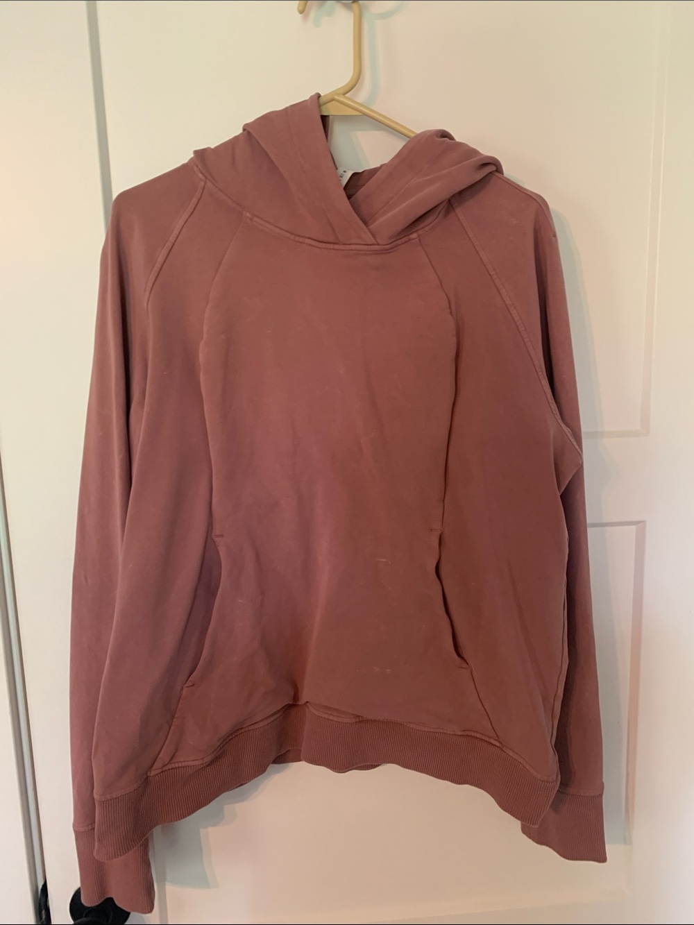 lululemon Scuba Hoodie in Mauve Pink